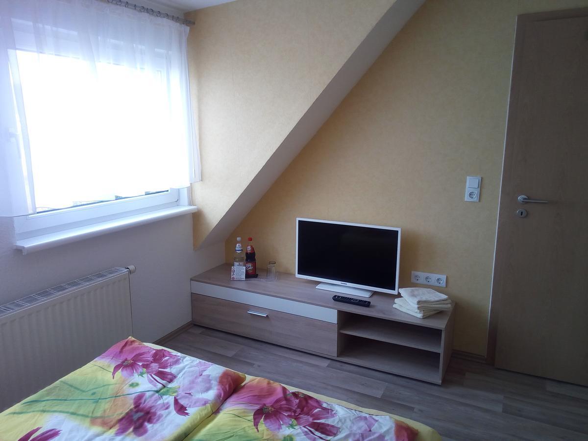 Pension Zum Ringelberg Erfurt Esterno foto