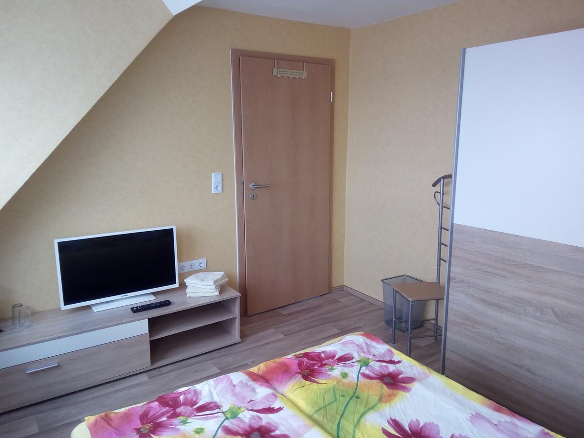 Pension Zum Ringelberg Erfurt Esterno foto
